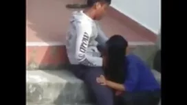 Bella ragazza con se ...