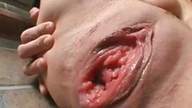 Sesso in olio con be ...