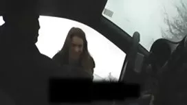 Inseriamo la ragazza ...